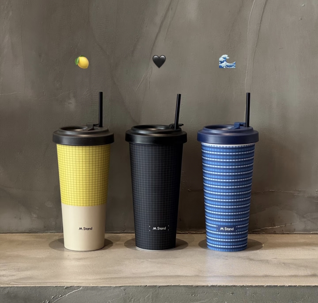 20oz Mug with Coffee